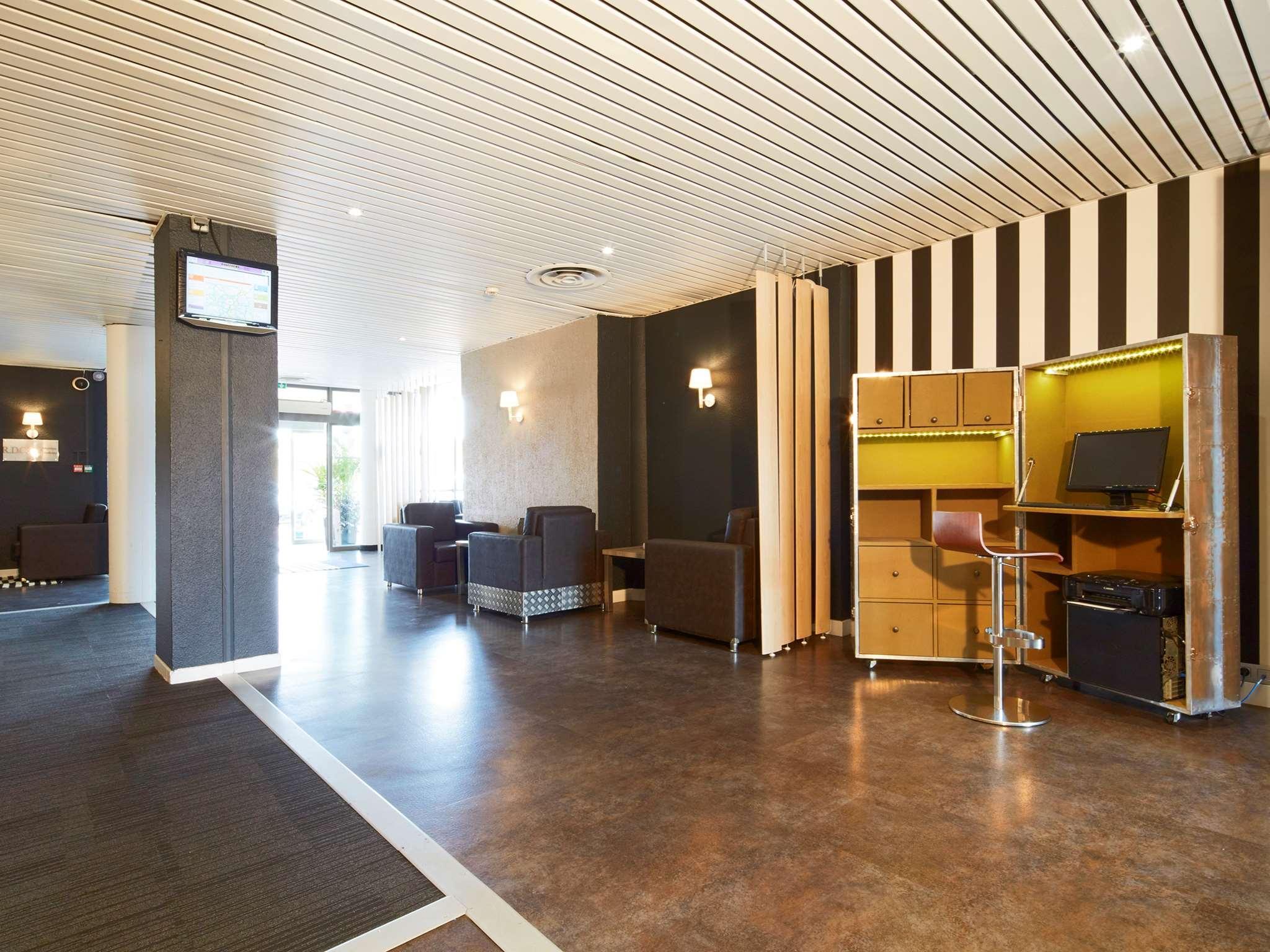 Kyriad Orly Aeroport - Mons